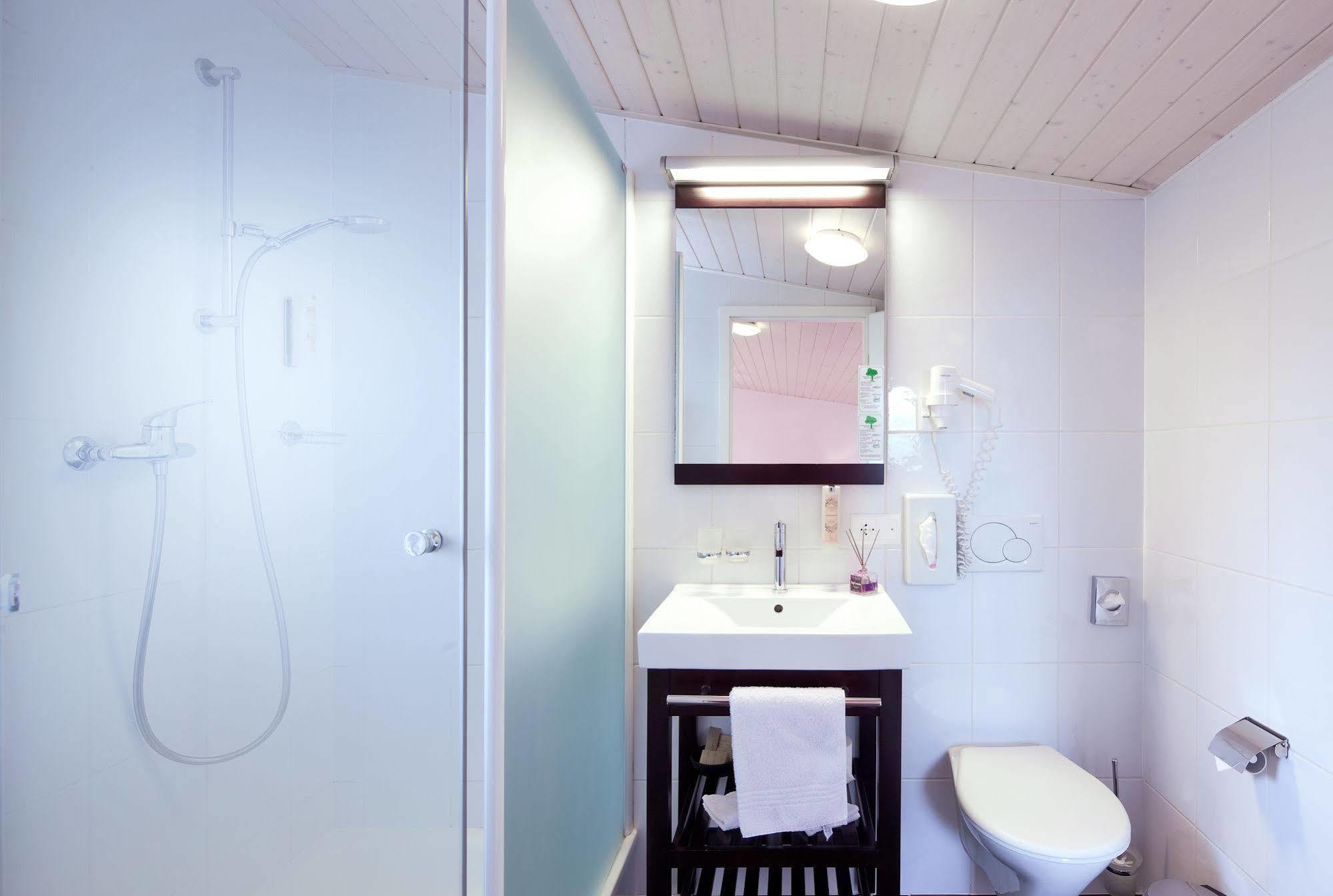 Auberge De La Gare Grandvaux Eksteriør billede